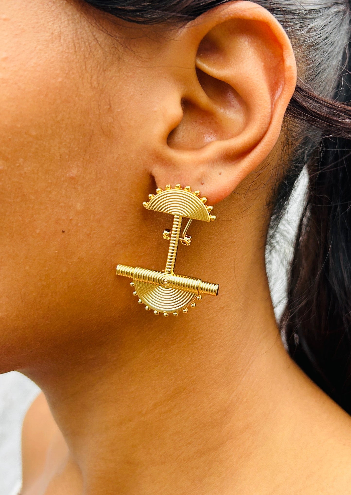 Boucles d'oreilles ethniques dorées