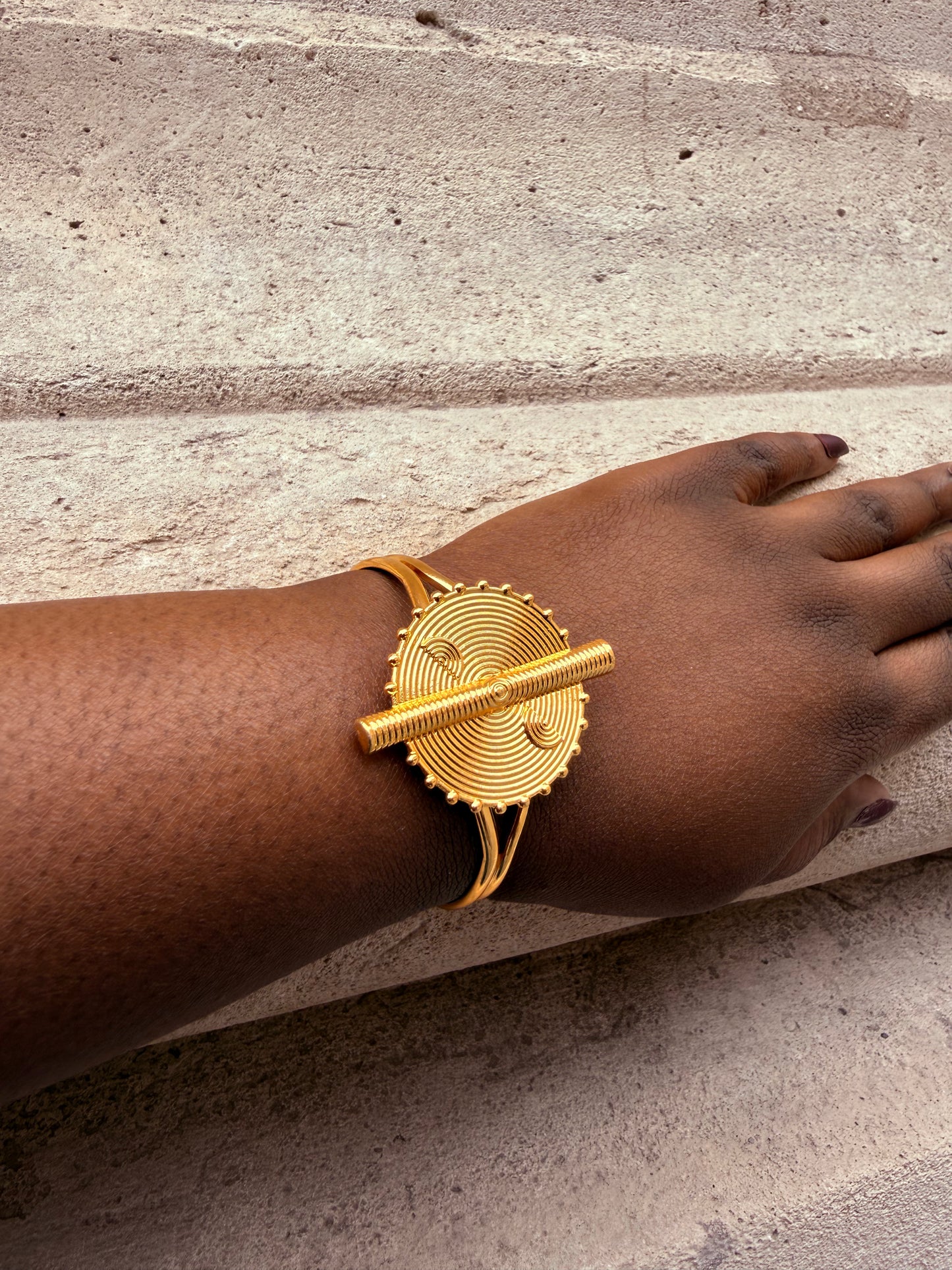 Bracelet ethnique doré & ajustable