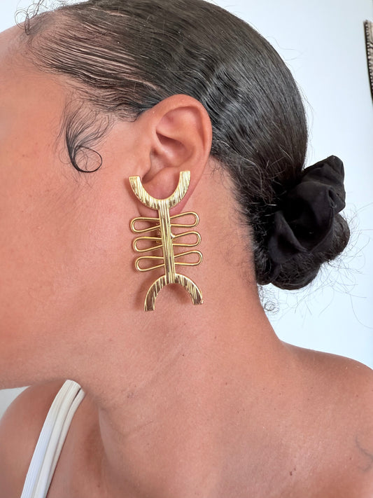 Boucle d'oreille fantaisie dorée