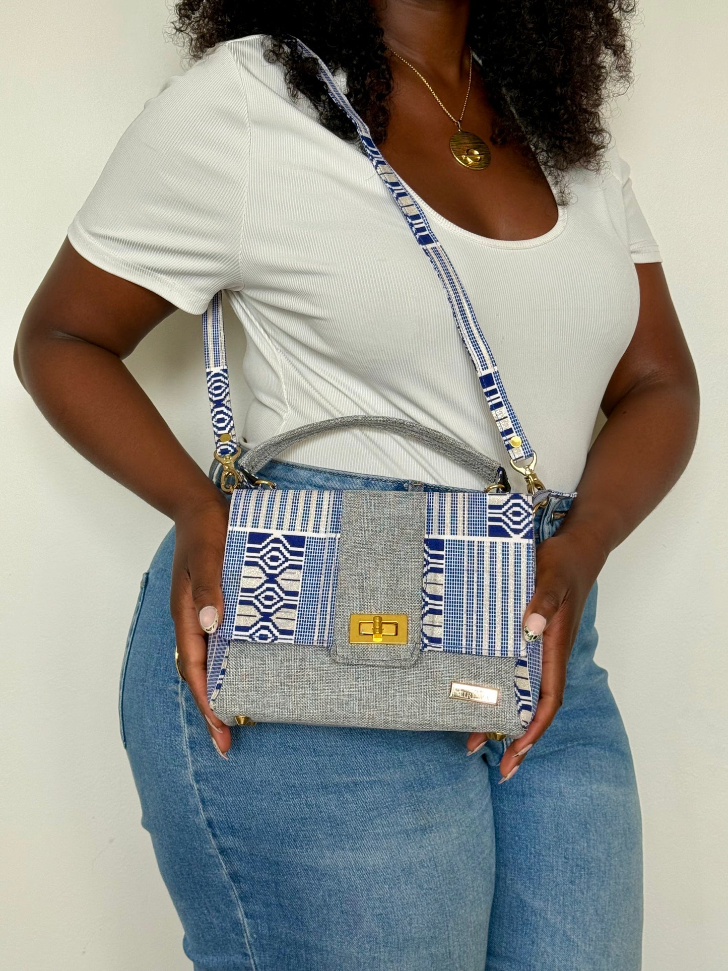 Diani Blue Glitter