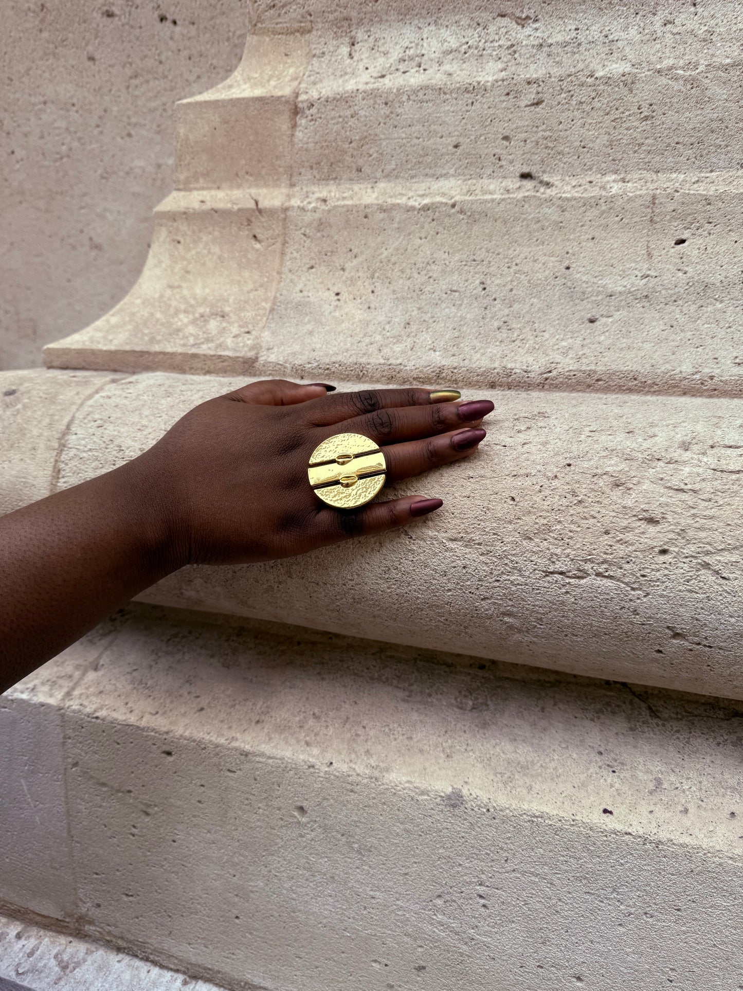 Bague ethnique dorée & ajustable