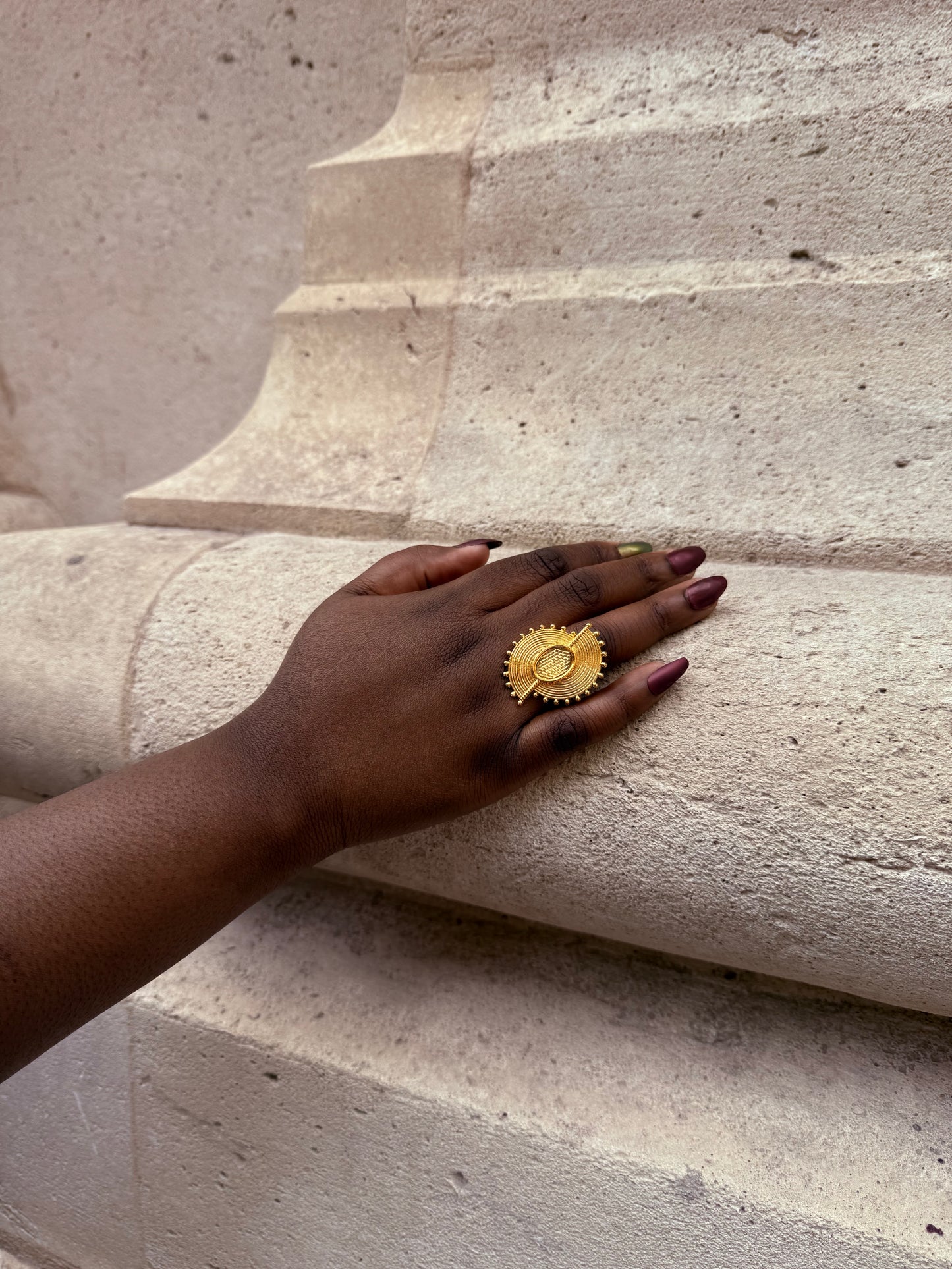 Bague ethnique dorée & ajustable