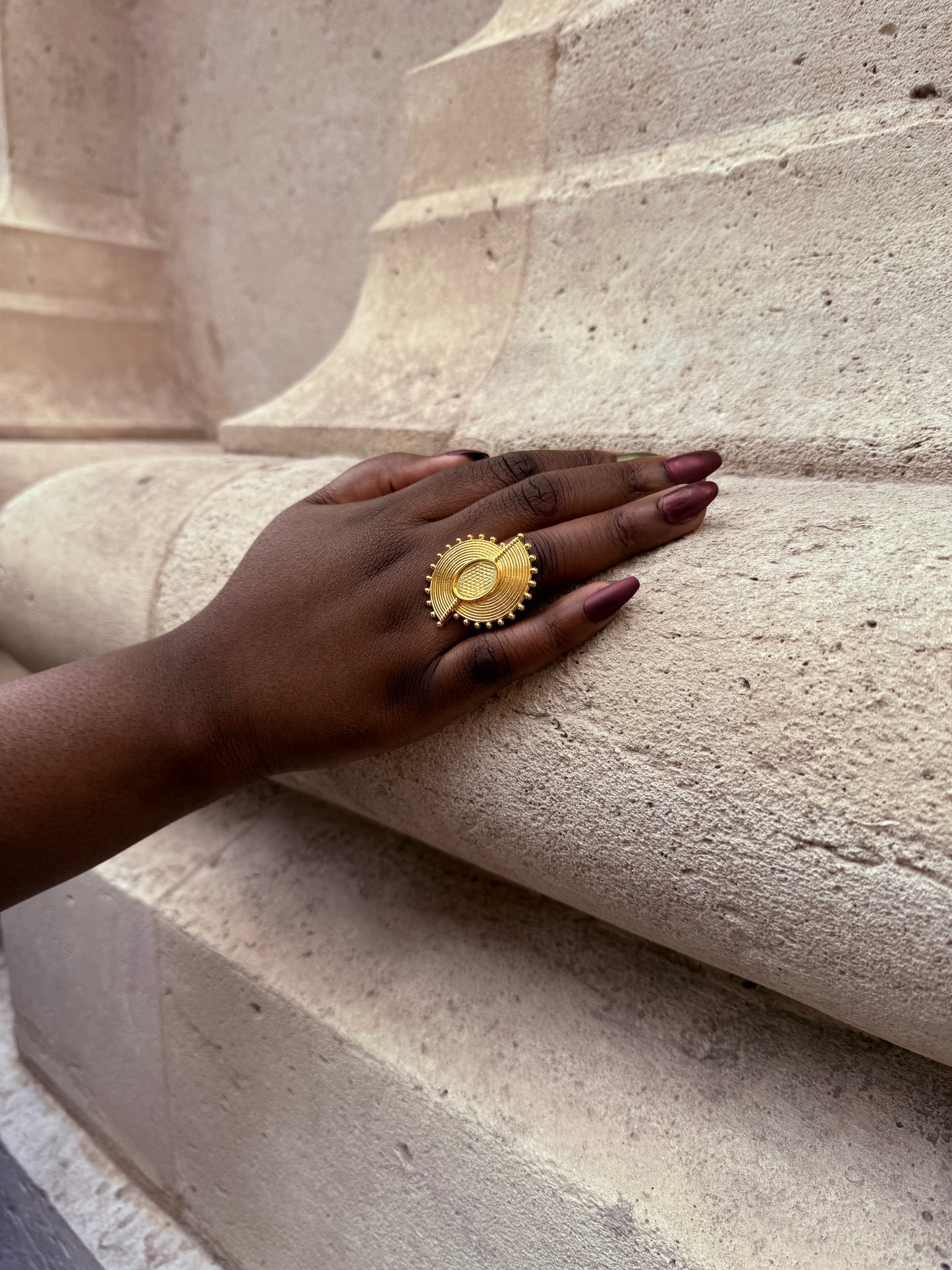 Bague ethnique dorée & ajustable