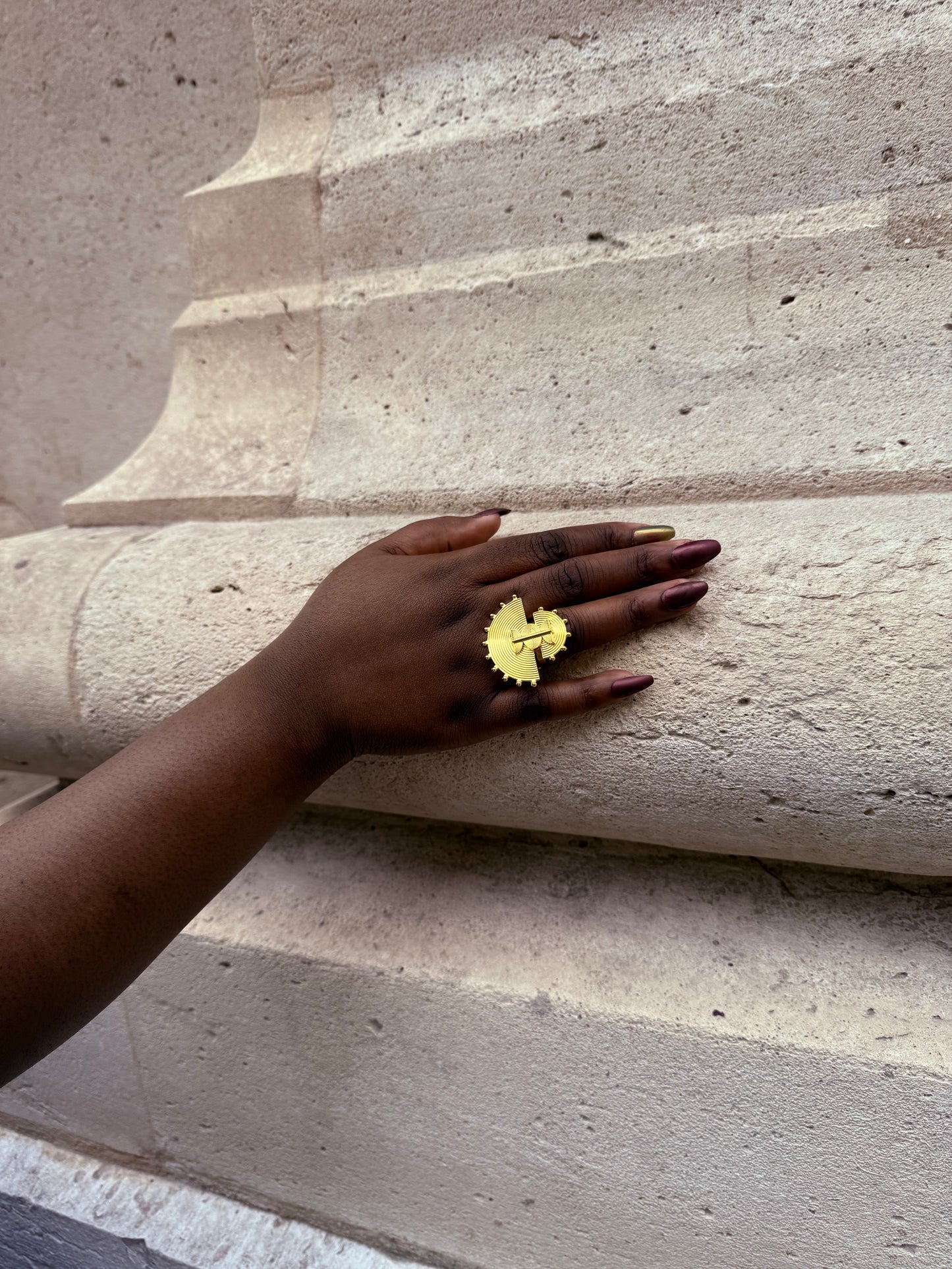 Bague ethnique dorée & ajustable
