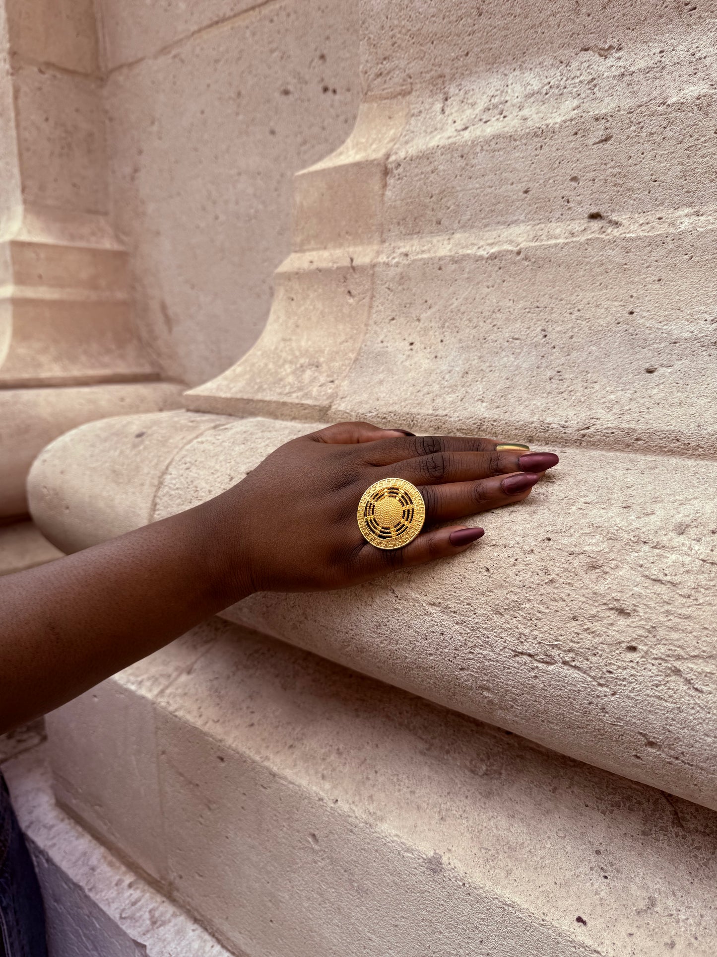 Bague ethnique dorée & ajustable