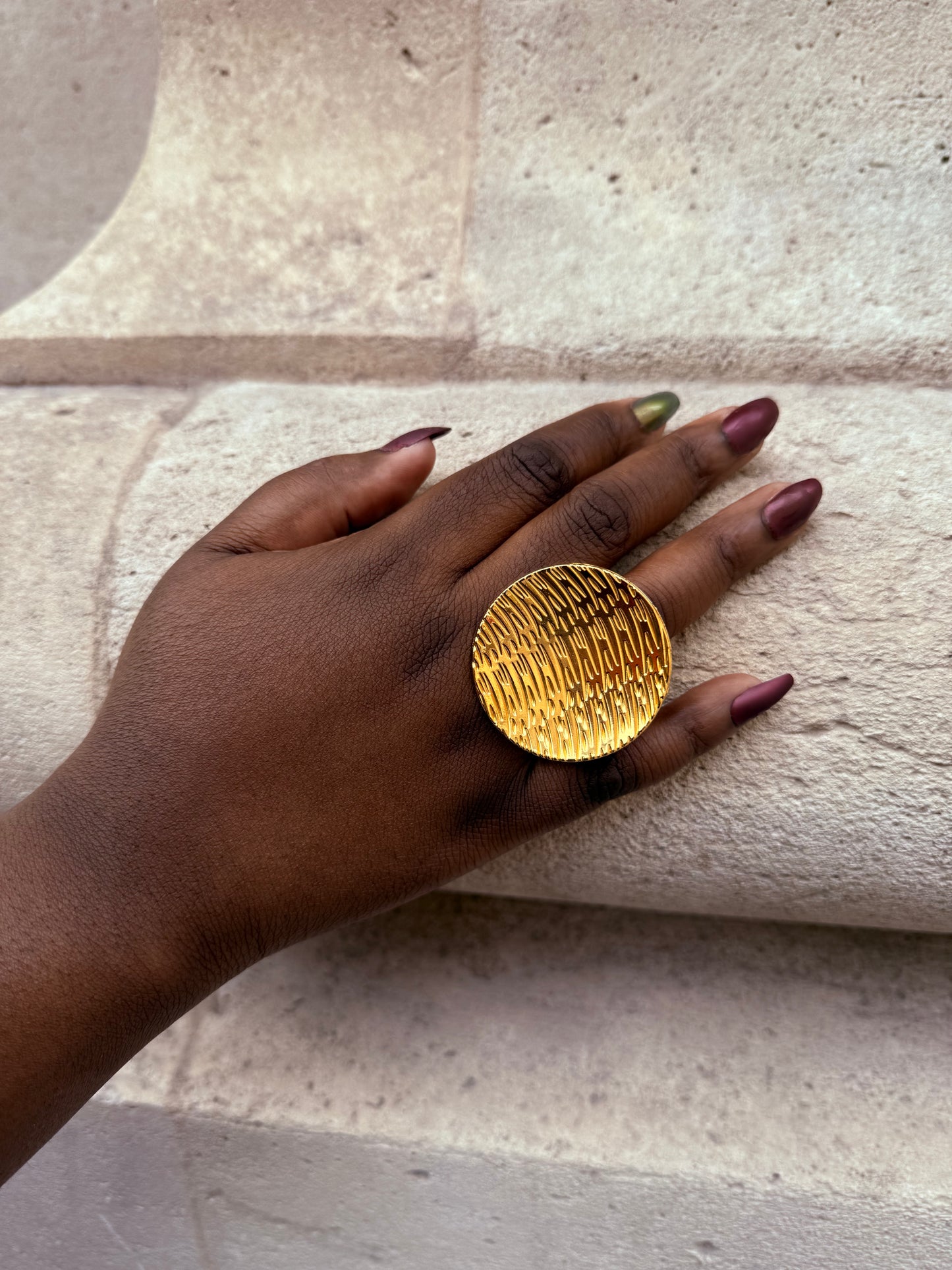 Bague ethnique dorée & ajustable