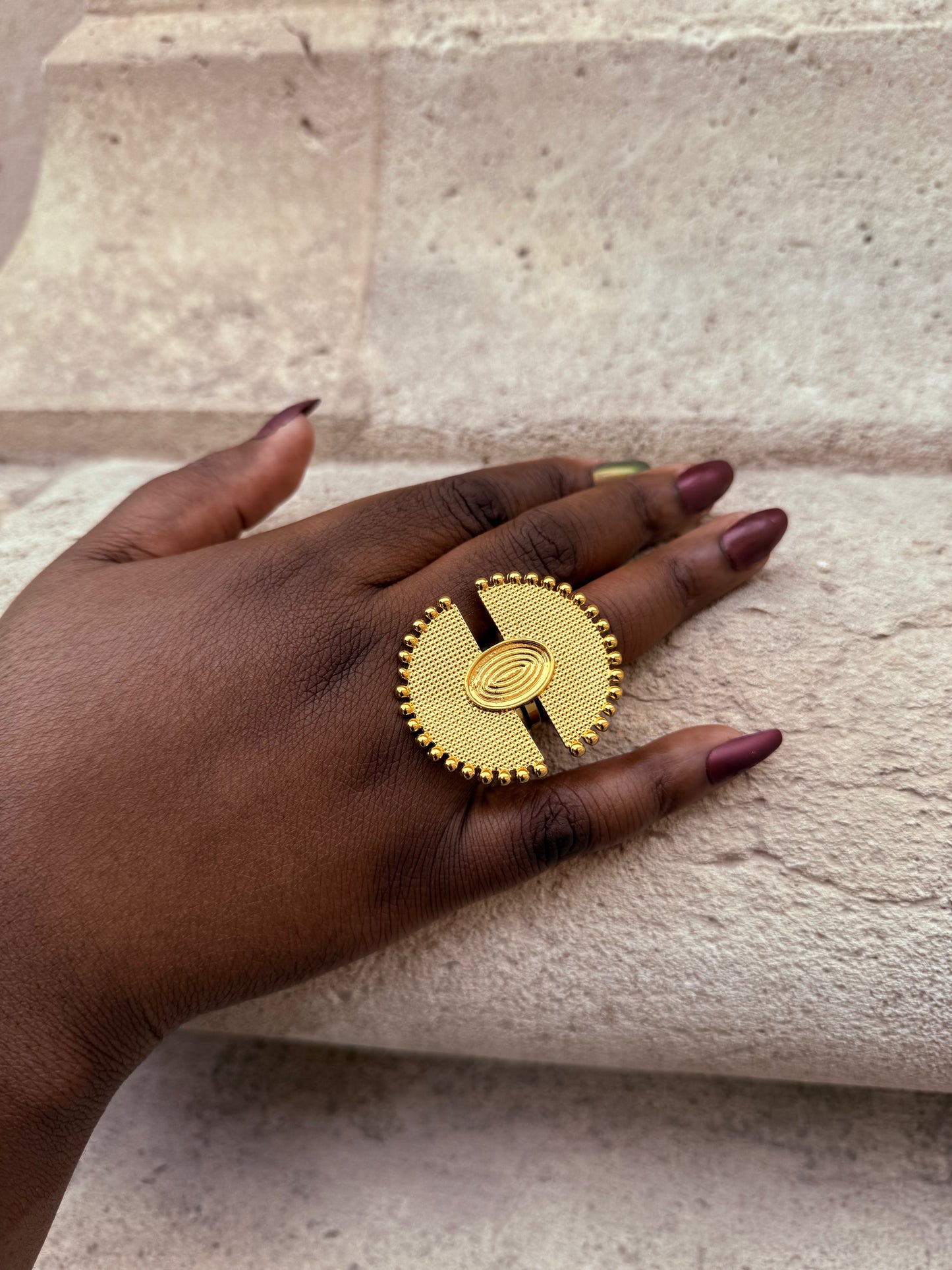 Bague ethnique dorée & ajustable