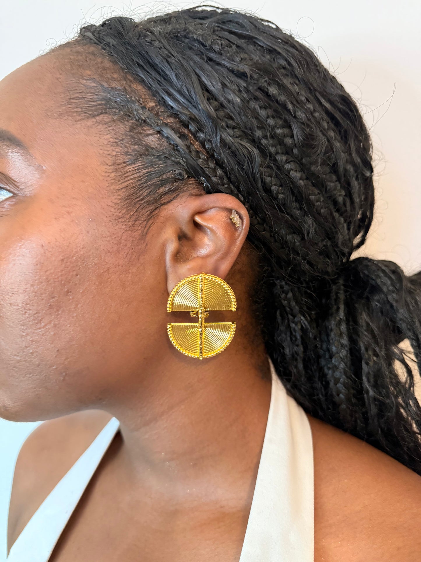 Boucles d’oreilles ethniques dorées Afro Chic
