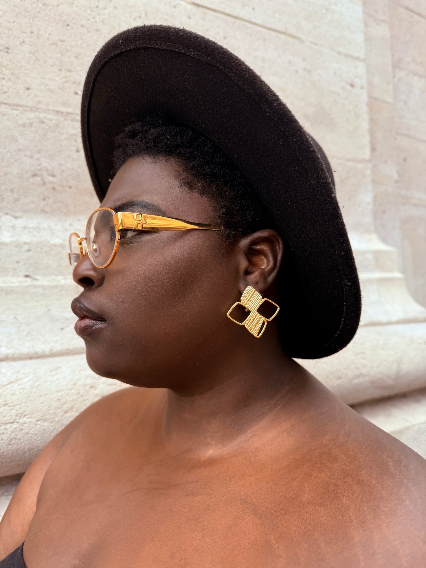 Boucles d’oreilles ethniques dorées Afro Chic
